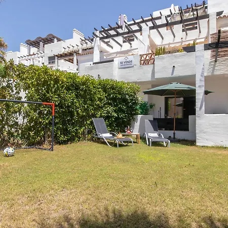 Sunset Golf Gold - Happy Apartman